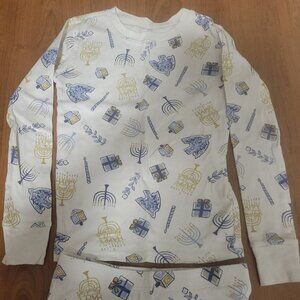 Youth Hanukkah pyjamas, 2 piece.